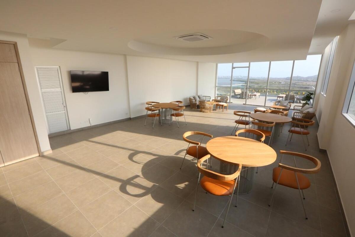 Premium Hub Ocean View In 905 Cartagena